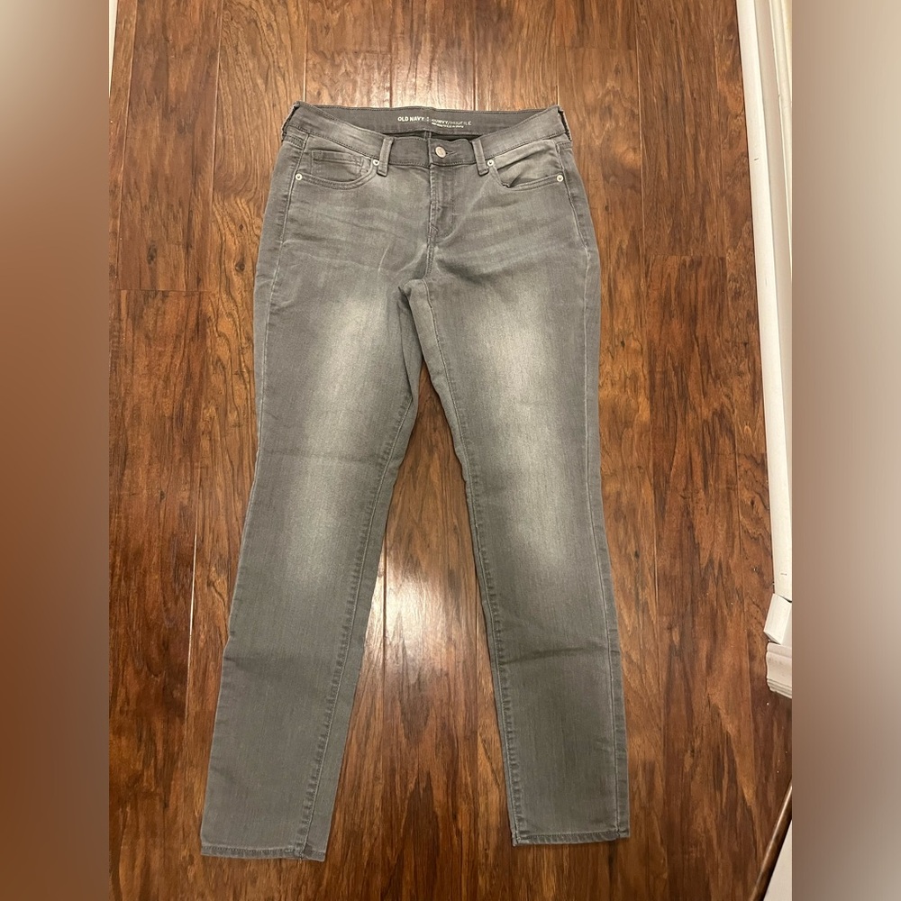 LIKE NEW Old Navy Women’s Curvy Mid-Rise Jeans - Flint - Size 6